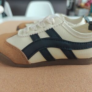 Kids' Cream and Black Sneakers